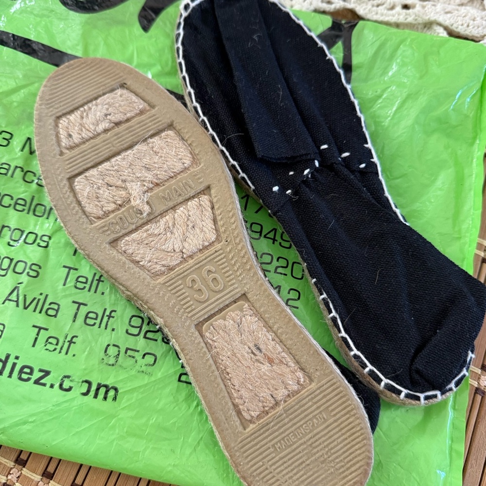 Black Espadrille flats from Spain size 6 new!
